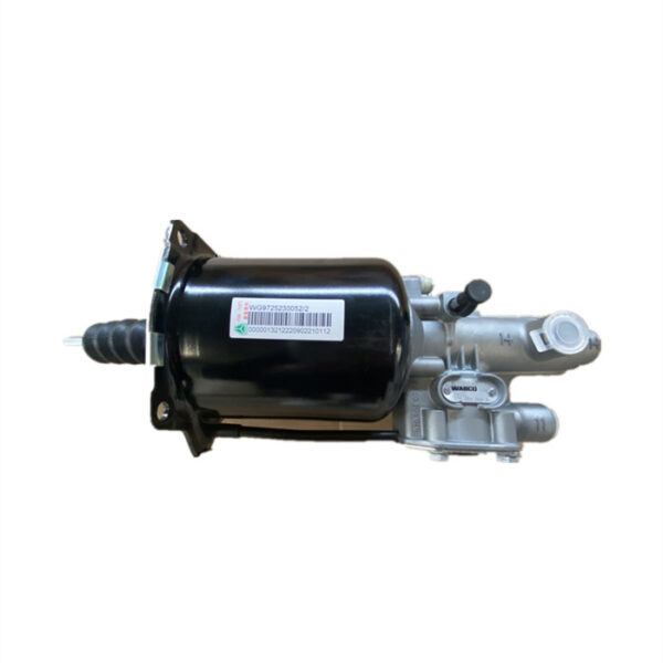 SINOTRUK HOWO WG9725230052 Clutch Booster Cylinder - Image 2