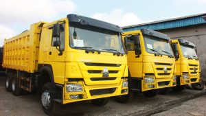 Howo 6x4 Dump Truck (Yellow)